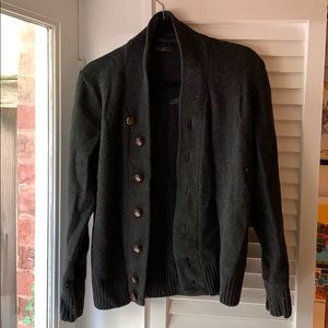 Men’s Zara sweater